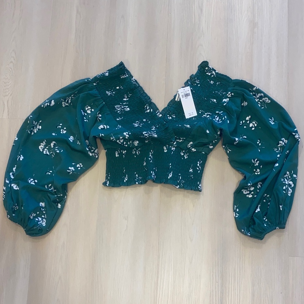 Abercrombie & Fitch Teal Floral Crop Top